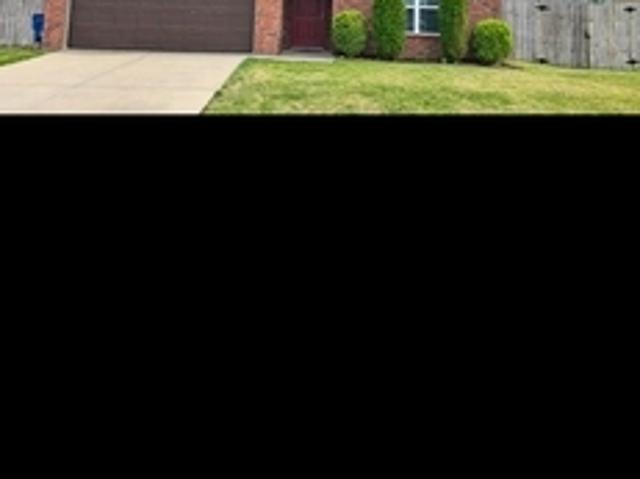 3 BR, 2 BA Apartment 885 North West Evans Circle, Bentonville, AR 72713