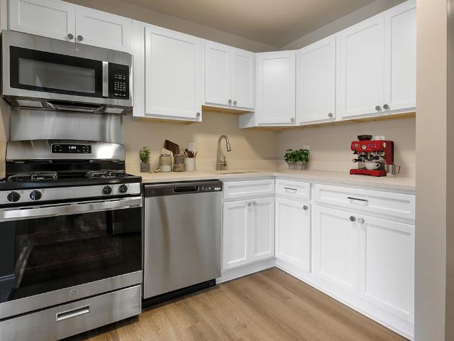 3 BR, 2 BA Apartment 88 East Padonia Road Unit 2420C304, Lutherville Timonium, MD 21093