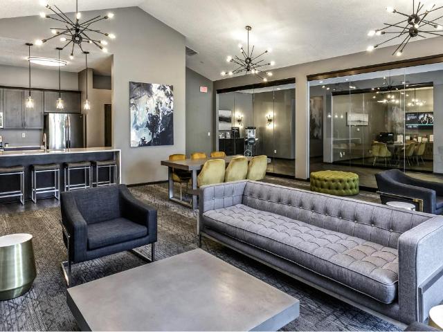 3 BR, 2 BA Apartment 8909 Q Street Unit 8807 209, Omaha, NE 68127