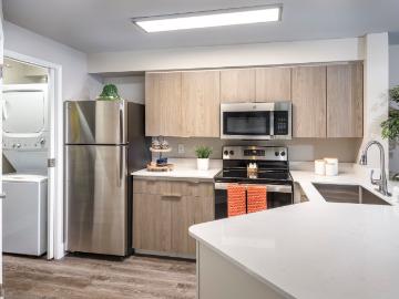 3 BR, 2 BA Apartment 8935 160th Ave NE Unit E438, Redmond, WA 98052