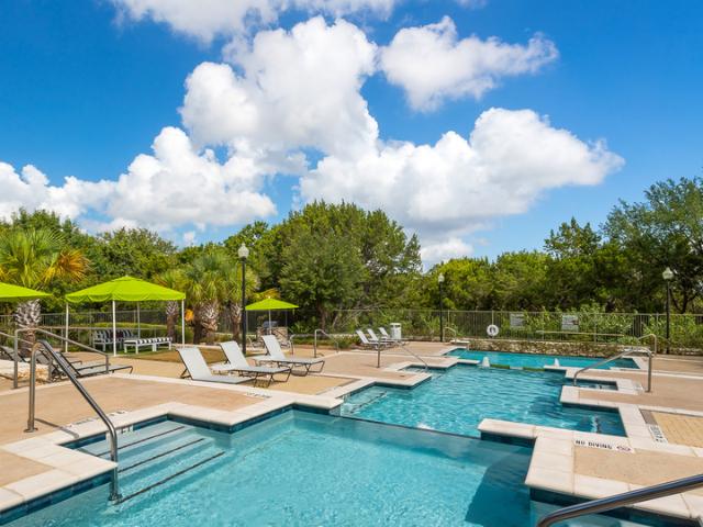 3 BR, 2 BA Apartment 8009 S IH 35 Frontage Rd, Austin, TX 78744