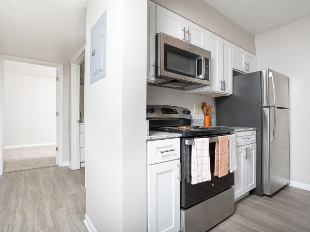 3 BR, 2 BA Apartment 800 Harvest Dr Unit 501, Kokomo, IN 46901