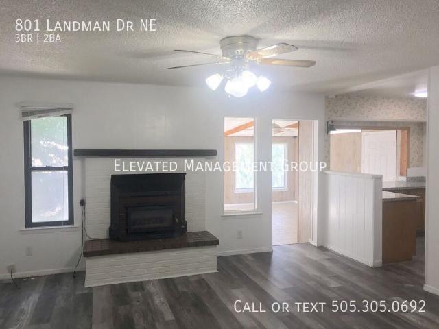 3 BR, 2 BA Apartment 801 Landman Dr NE, Albuquerque, NM 87123