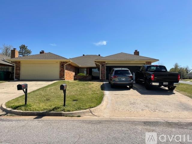 3 BR, 2 BA Apartment 8022 NW 82nd St, Oklahoma City, OK 73132