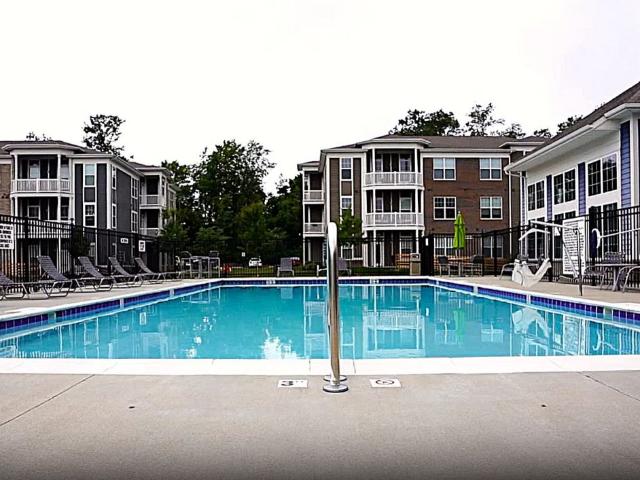 3 BR, 2 BA Apartment 8045 Oriole Avenue Unit 10 201, Fort Wayne, IN 46804