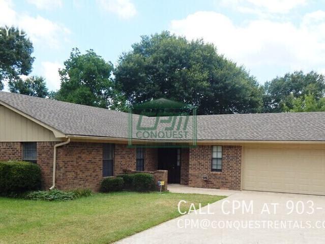 3 BR, 2 BA Apartment 808 Corey Dr Whitehouse, TX 75791