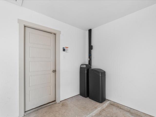 3 BR, 2 BA Apartment 8102 Buck Lane, Rosharon, TX 77583