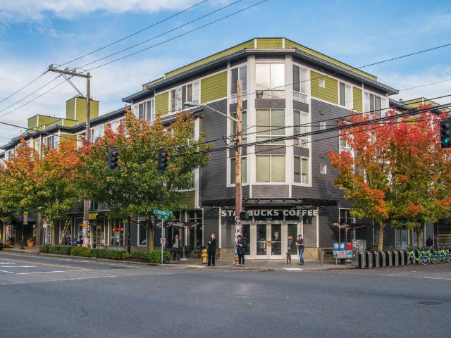 3 BR, 2 BA Apartment 810 12th Avenue Unit 305, Seattle, WA 98122