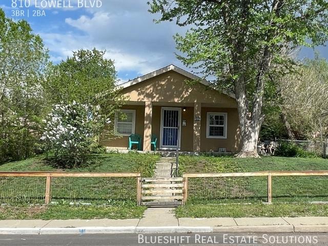 3 BR, 2 BA Apartment 810 Lowell Blvd, Denver, CO 80204