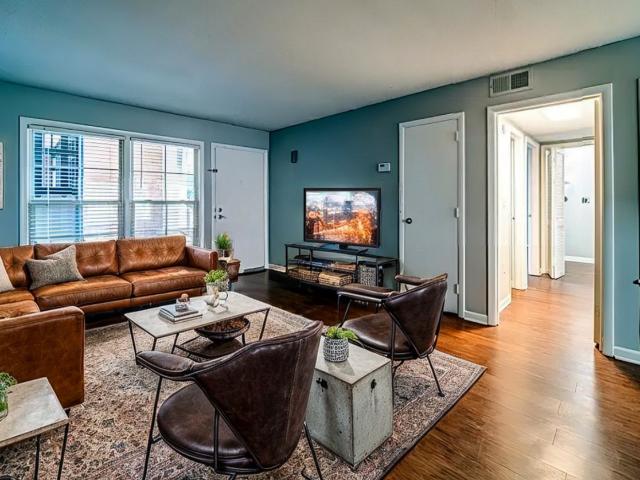 3 BR, 2 BA Apartment 810 South Main Street Unit D 206D, Salisbury, NC 28144