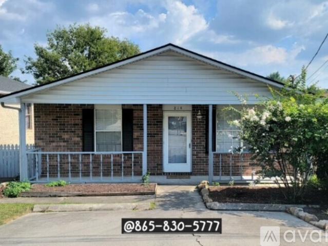 3 BR, 2 BA Apartment 814 Valerie Ln, Knoxville, TN 37938