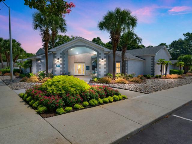 3 BR, 2 BA Apartment 814 Saint Andrews Drive Unit 818Q, Wilmington, NC 28412