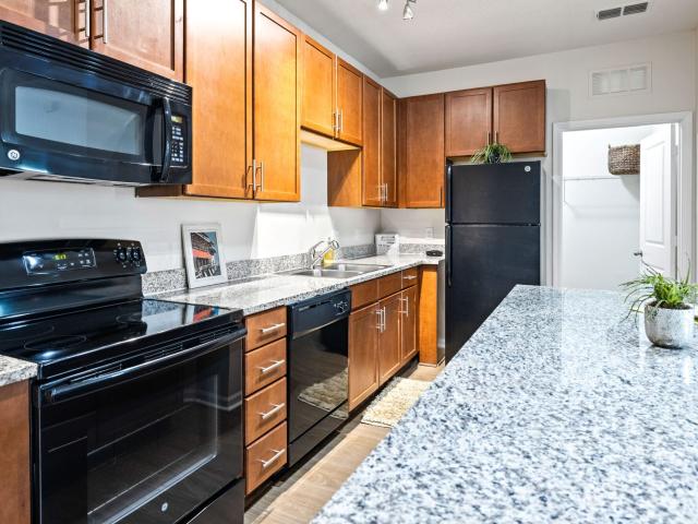 3 BR, 2 BA Apartment 8150 Point Meadows Drive Unit 1202, Jacksonville, FL 32256