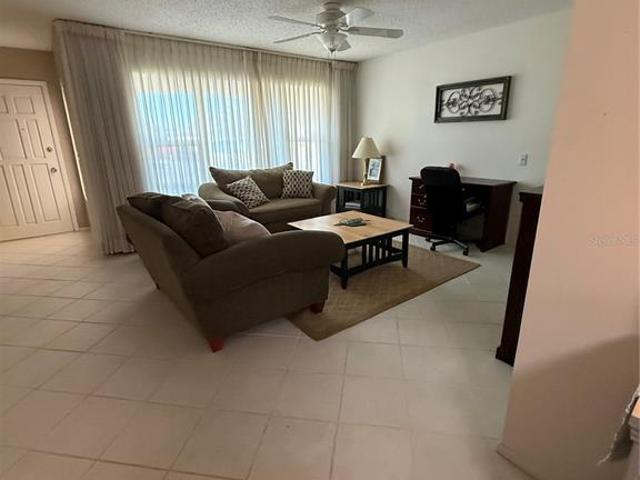 3 BR, 2 BA Apartment 819 South Gondola Drive, Venice, FL 34293