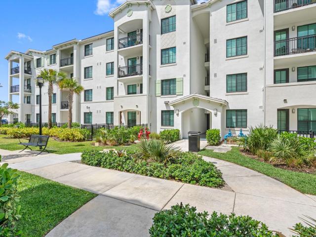 3 BR, 2 BA Apartment 8255 Park Blvd Unit 6301, Miami, FL 33126
