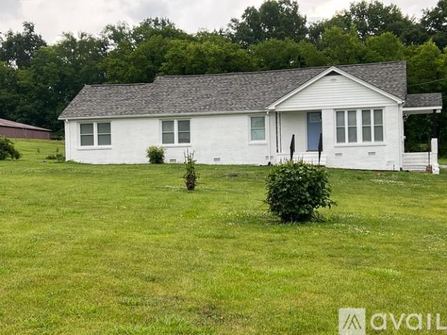 3 BR, 2 BA Apartment 8262 Horton Hwy, College Grove, TN 37046