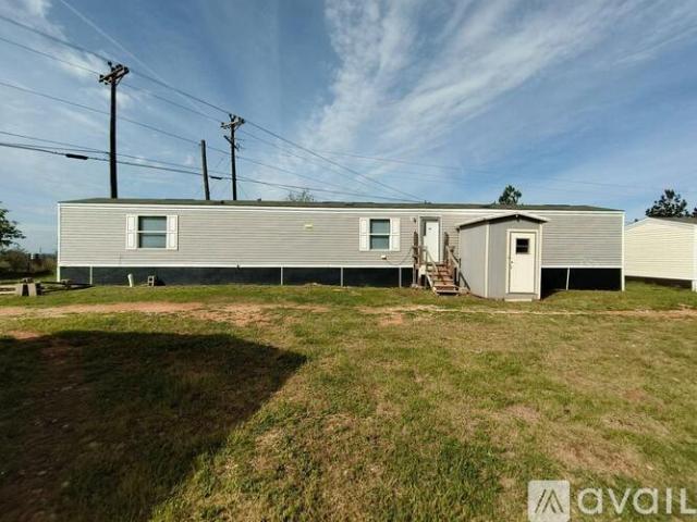 3 BR, 2 BA Apartment 828 State Hwy 71, Unit #4D, Bastrop, TX 78602