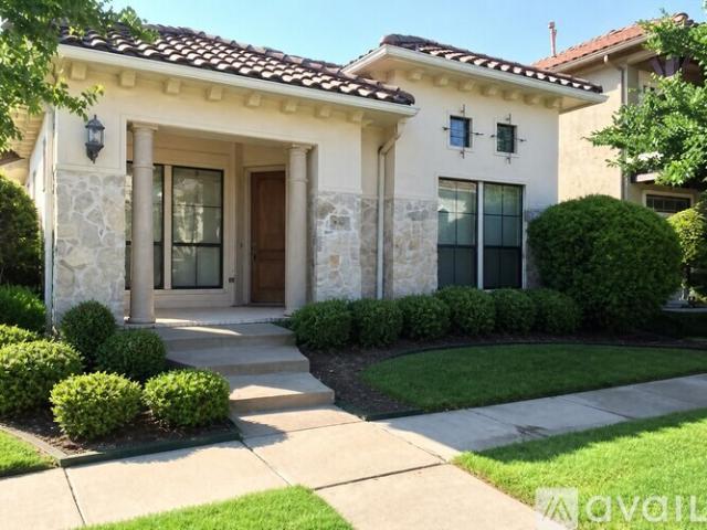 3 BR, 2 BA Apartment 830 La Cima, Irving, TX 75039