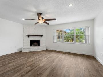 3 BR, 2 BA Apartment 8323 Banyan Boulevard, Orlando, FL 32819