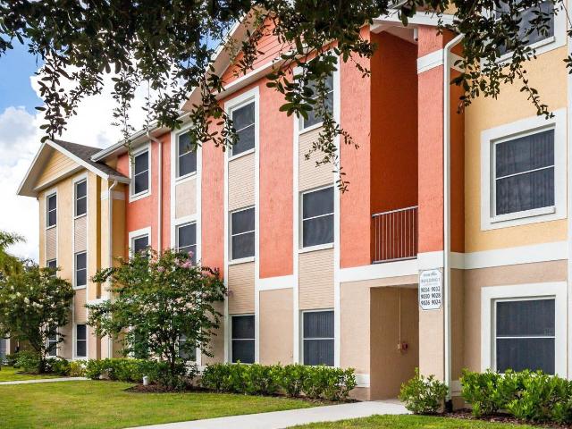 3 BR, 2 BA Apartment 8332 Alnwick Circle Unit 8034, Port Richey, FL 34668