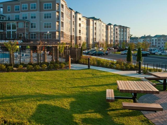 3 BR, 2 BA Apartment 9401 Groveton Circle Unit 414, Owings Mills, MD 21117