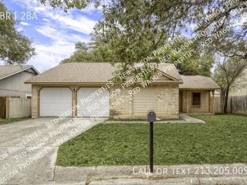 3 BR, 2 BA Apartment 9439 Charter Pt, San Antonio, TX 78250