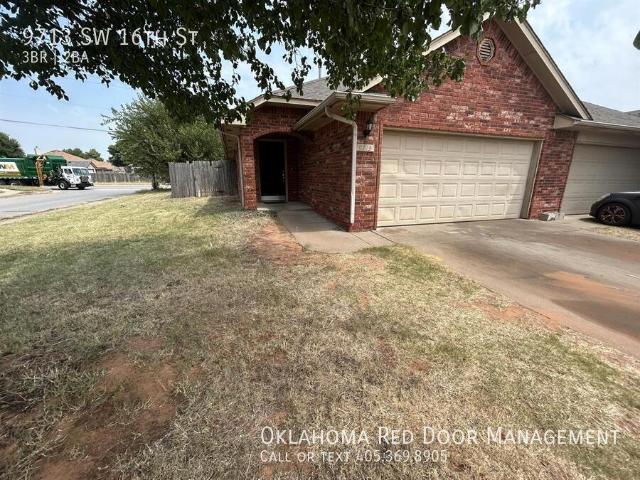3 BR, 2 BA Apartment 9713 SW 16th St, Oklahoma City, OK 73128