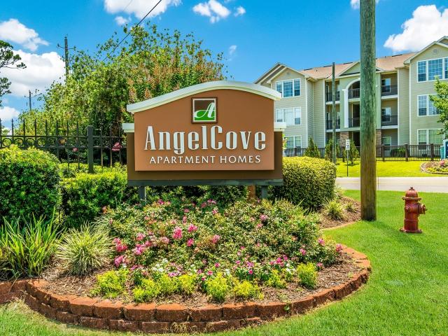 3 BR, 2 BA Apartment 9890 North Loop Road Unit 124, Pensacola, FL 32507