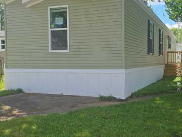 3 BR, 2 BA Apartment 993 E michigan ave, Battle Creek, MI 49014