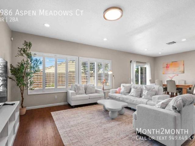 3 BR, 2 BA Apartment 9986 Aspen Meadows Ct, Sacramento, CA 95829