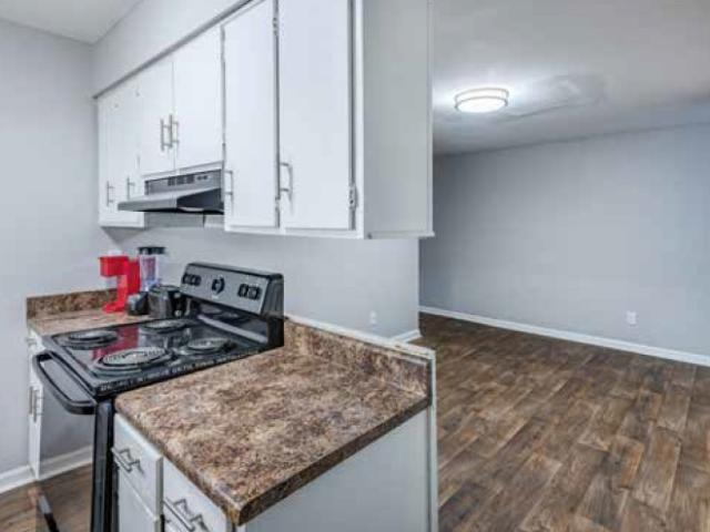 3 BR, 2 BA Apartment 901 N Main St, Mauldin, SC 29662