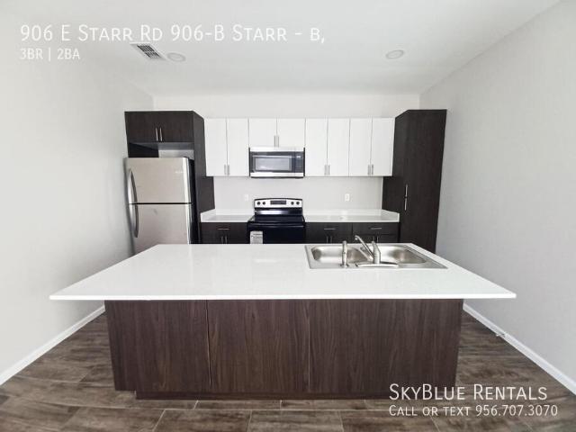 3 BR, 2 BA Apartment 906 E Starr Rd 906 B Starr, Mercedes, TX 78570