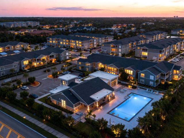 3 BR, 2 BA Apartment 9080 Arabian Dr. Unit 207, Fort Myers, FL 33912
