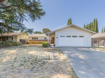 3 BR, 2 BA Apartment 9136 Cecile Way, Sacramento, CA 95826
