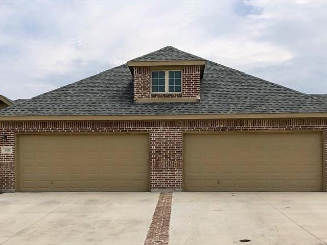 3 BR, 2 BA Apartment 918 Chaparral Trl, Midlothian, TX 76065