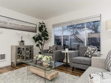 3 BR, 2 BA Apartment 9250 15th Avenue Southwest, Seattle, WA 98106