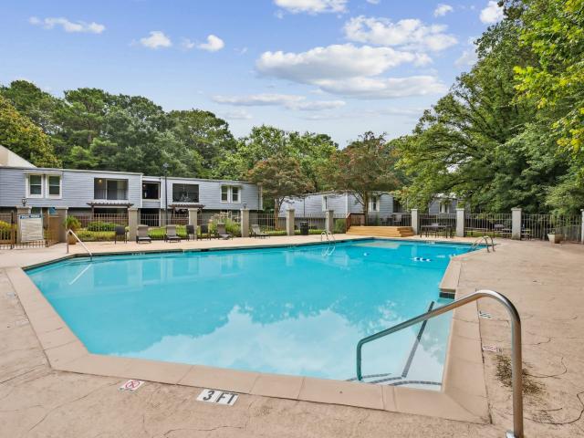 3 BR, 2 BA Apartment 925 Whitlock Ave. NW Unit 1903, Marietta, GA 30064