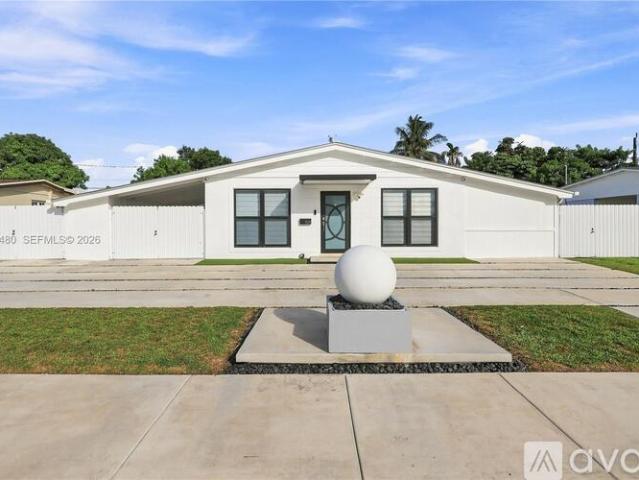 3 BR, 2 BA Apartment 9298 Jamaica Dr, Cutler Bay, FL 33189
