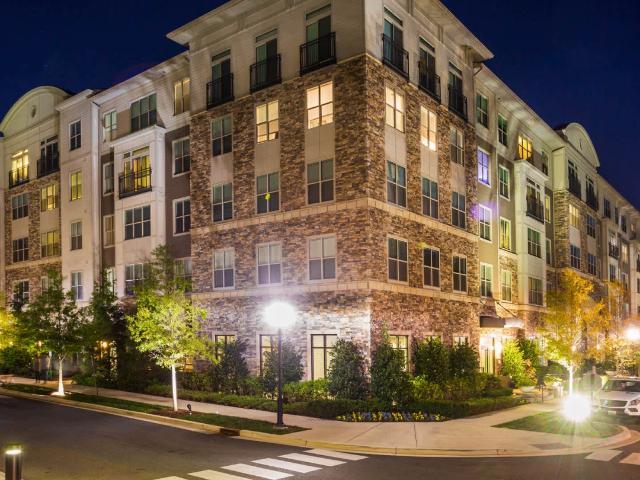 3 BR, 2 BA Apartment 9305 Corporate Blvd Unit 1249, Rockville, MD 20850