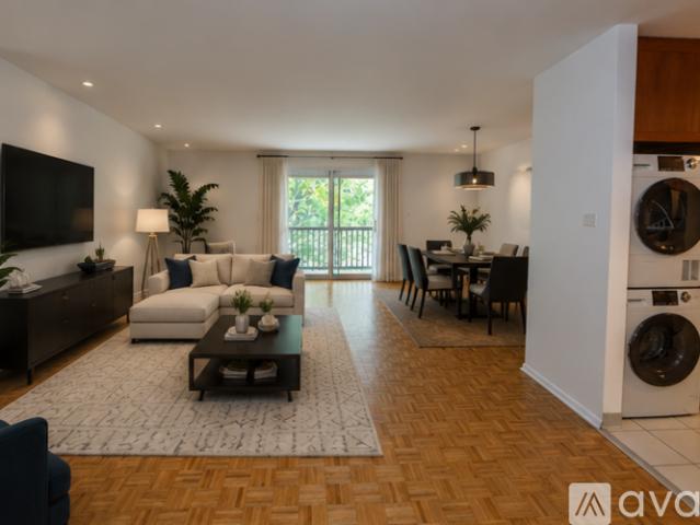 3 BR, 2 BA Apartment 930 Beau Drive, Unit 312, Des Plaines, IL 60016