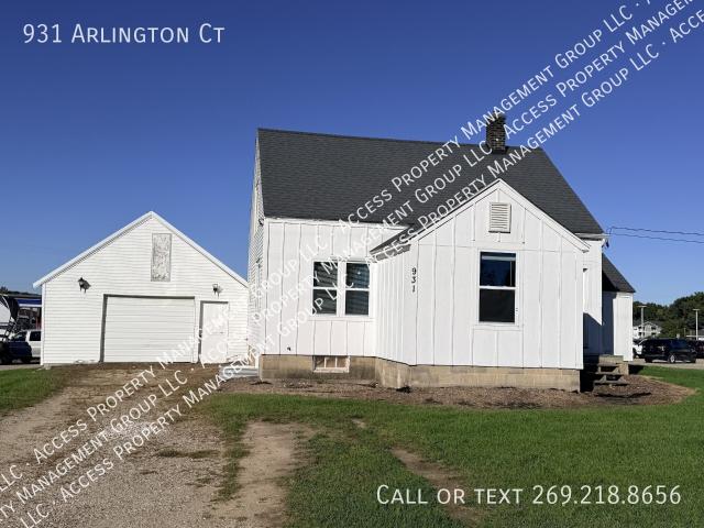 3 BR, 2 BA Apartment 931 Arlington Ct, Middleville, MI 49333