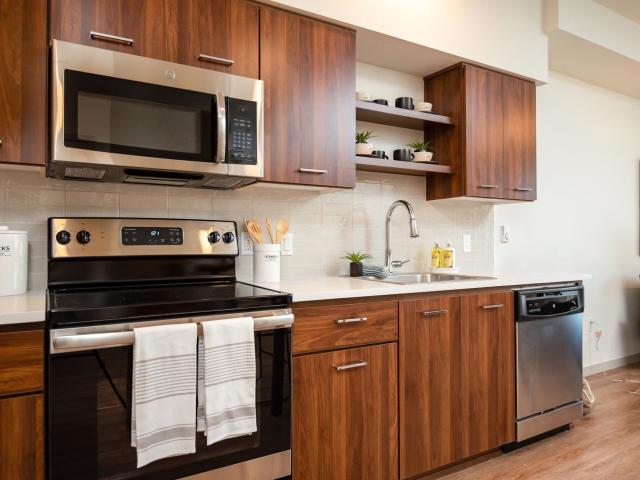 3 BR, 2 BA Apartment 9350 NE Windsor Street Unit 207, Beaverton, OR 97006