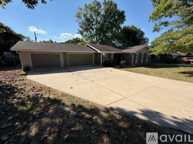 3 BR, 2 BA Apartment 936 Waverly Rd, Mountain Home, AR 72653
