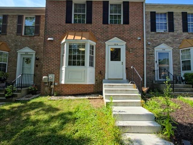 3 BR, 3.5 BA Apartment 1014 Southern Night Lane, Unit 1014 southen night ln, Gaithersburg, MD 20879