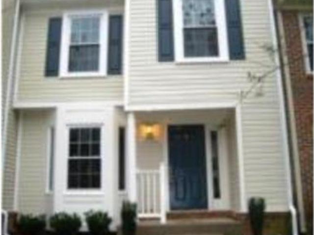 3 BR, 3.5 BA Apartment 11577 Hill Meade Lane, Woodbridge, VA 22192