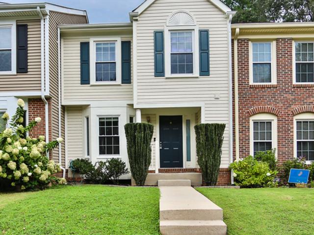 3 BR, 3.5 BA Apartment 11577 Hill Meade Lane, Woodbridge, VA 22192
