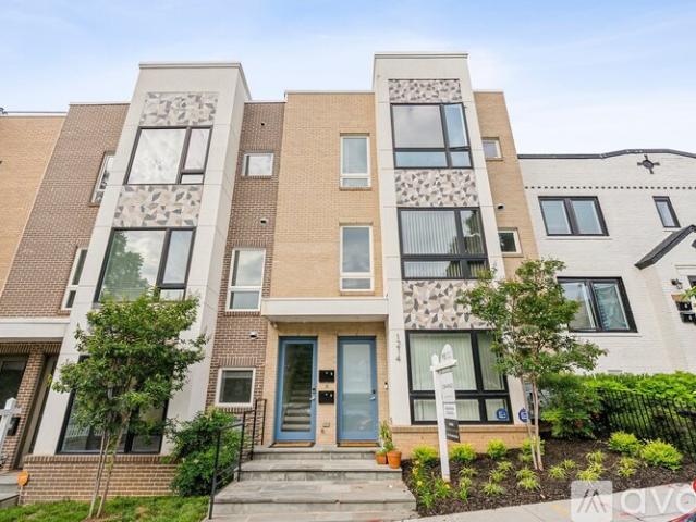 3 BR, 3.5 BA Apartment 1214 Queen St NE, Unit 2, Washington, DC 20002