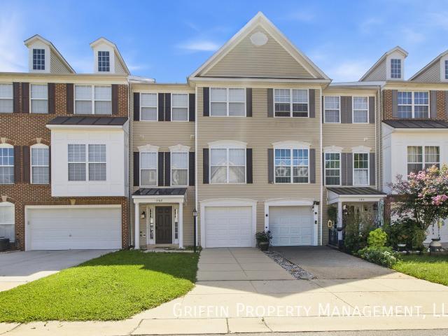 3 BR, 3.5 BA Apartment 1302 Ring Bill Loop, Upper Marlboro, MD 20774