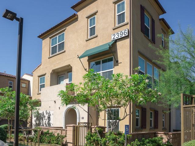 3 BR, 3.5 BA Apartment 2398 W Arrow Route Unit 0901, Upland, CA 91786