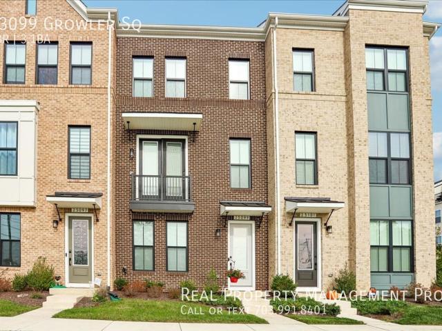 3 BR, 3.5 BA Apartment 23099 Growler Sq, Brambleton, VA 20148